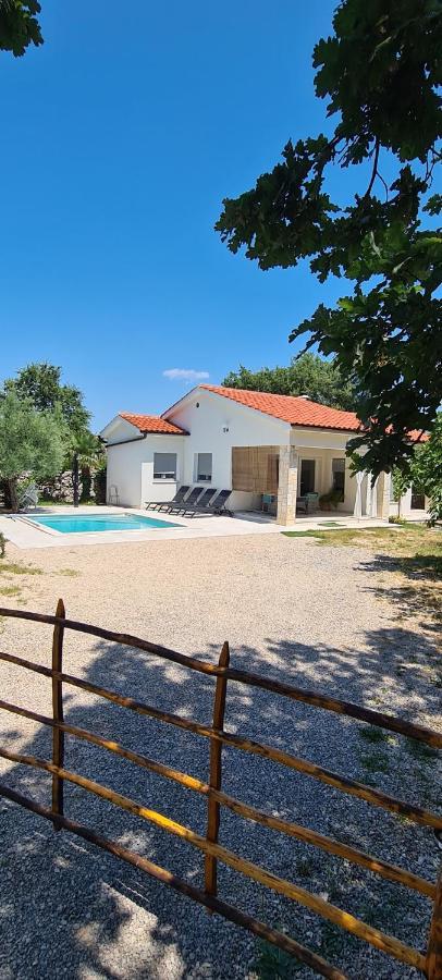 Villa Nevera Omišalj Eksteriør billede